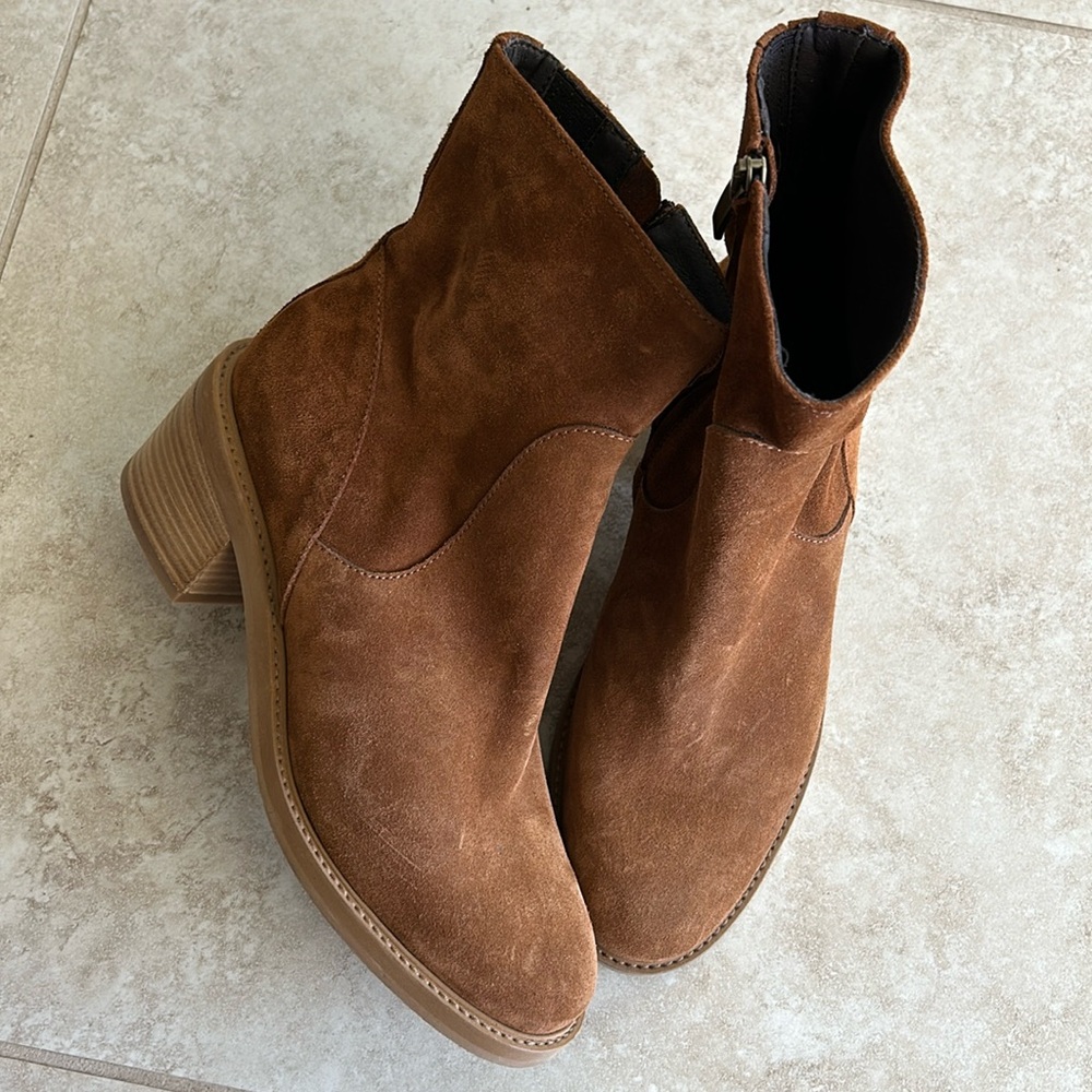 NWOB Made in Italy 🇮🇹 Cordani Butler Bootie Camoscio Tobacco Suede US8.5/EU39